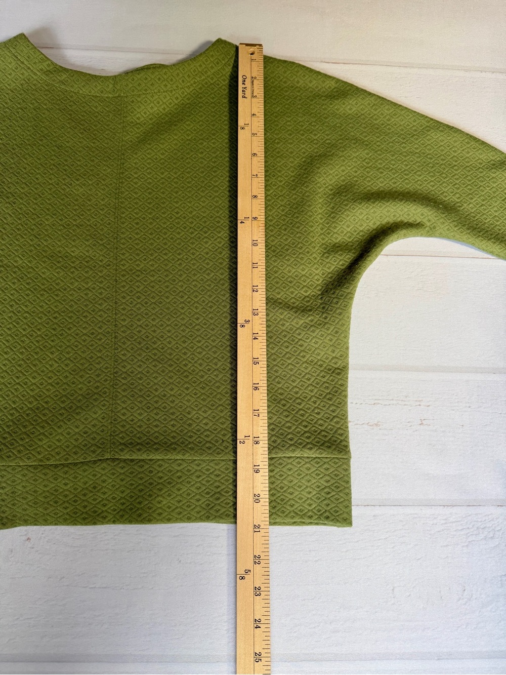 3RD + MALT Olive Green Textured Dolman Sleeve Top Small S Boxy Knit Blouse - Picture 4 of 8